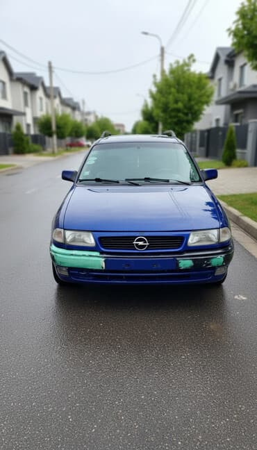 opel sürətlər qutusu: Opel Astra F universal (kombi) – göy rəngli kuzov. Xüsusiyyətlər: - — 1