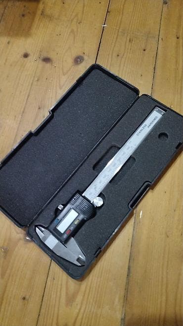 Rəqəmsal kaliper – paslanmayan poladdan, sərtləndirilmiş (Stainless — 2