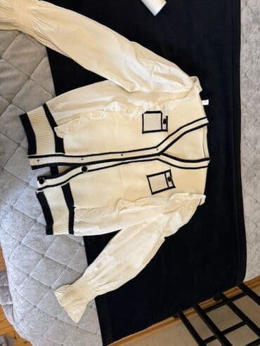 cins pencekler 2022: 10 yas 55 azn alunıb 20 Azn satılır yenıdır.Usagın eynıne balaca olub — 1