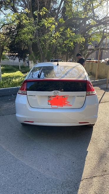 priora diskleri: Honda Insight: 1.3 l | 2010 il Hetçbek — 2