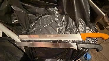 Dönər pıçağı - Uzun, düz bıçaq: dönər, kebab və böyük ət parçalarının