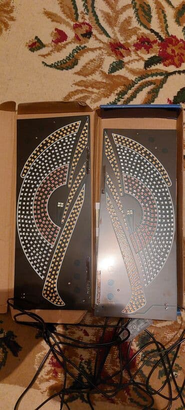 RGB LED işıq paneli – 2 ədəd İstifadə olunmayıb təzədi çoxlu mod var