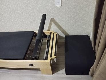 suru: Pilates Reformer trenajoru – taxta karkaslı, tənzimlənən yay müqavimət — 4