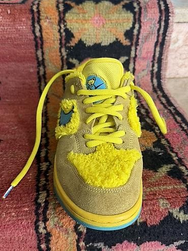 lego stranger things: Məhsul: Nike SB Dunk Low “Grateful Dead Bears – Yellow” (uşaq/kiçik — 5
