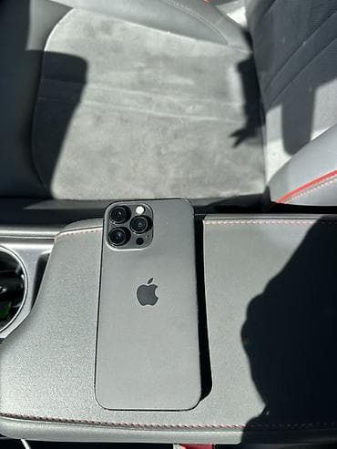 mac pro: IPhone 14 Pro Max, 128 GB, Qara, Face ID — 1