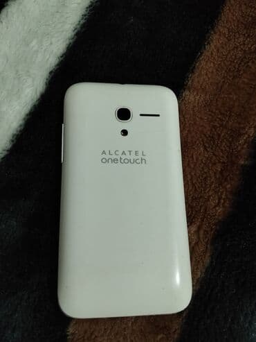 xiaomi redmi note 9c qiymeti: Telefon və aksesuarlar dəsti - Qırmızı rəngli sadə düyməli telefon — 2