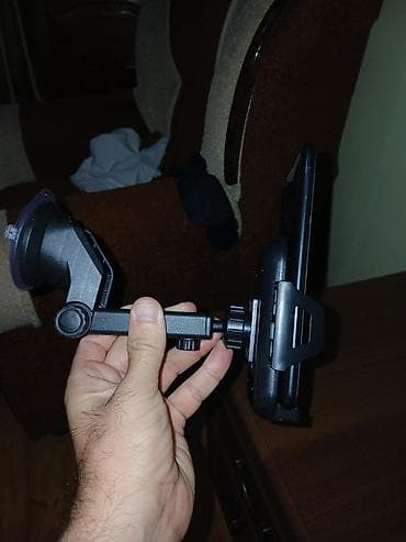 maped kreditle: Avtomobil üçün universal telefon tutacağı - Ön şüşəyə və ya panelə — 2