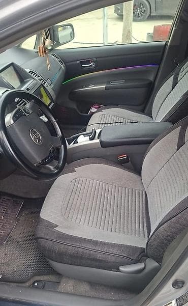 butun avto: Toyota Prius: 1.5 l | 2009 il Hetçbek — 5