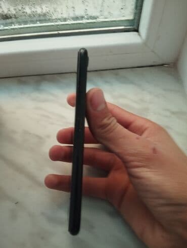 su qizdirici ariston: IPhone 7, 128 GB, Qara, Barmaq izi — 5