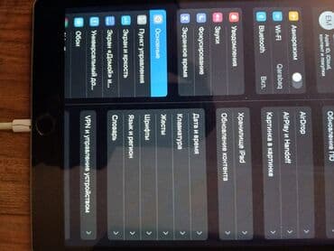 opad 14 mini: Apple iPad planşet model A1566 - Touch ID düyməli 9.7 düym ekran - — 8