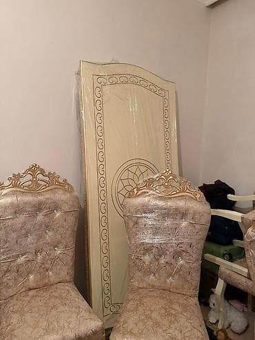 ofis oturacaqlar: Qonaq otağı üçün, Yeni, Açılmayan, Dördbucaq masa, 6 stul — 4