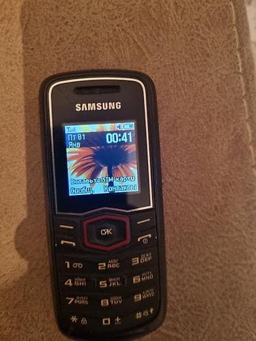 samsung a41 ekran: Samsung rəng - Qara, Düyməli — 4