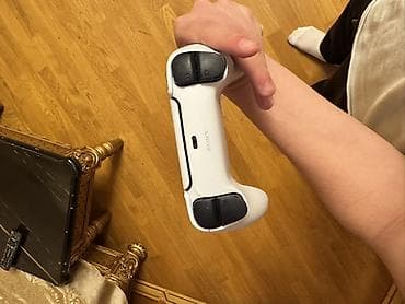 Sony PlayStation 5 DualSense gamepad (ağ-qara) - Model: DualSense — 2