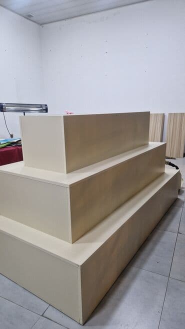 setqa vitrin: Ətir üçün, Yeni — 2