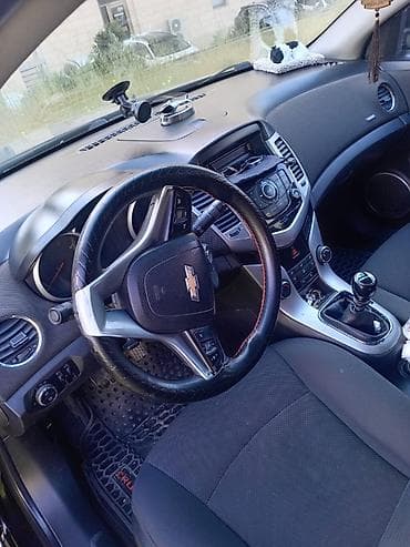 hava kompresoru: Chevrolet Cruze: 1.6 l | 2012 il 217000 km Sedan — 2