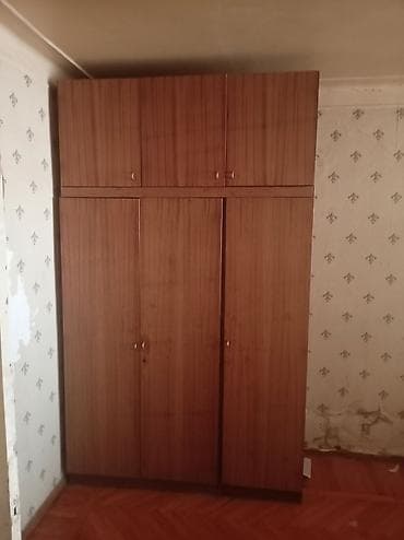 qapi ucun setkalar: İşlənmiş, 6 qapı, Güzgülü, Qəhvəyi, Taxta, Açılan, Düz dolab — 3