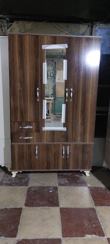 isqaf: Açılan, 3 qapılı Düz dolab, Şifonyer — 7