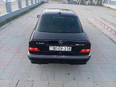 mercedes ucuz: Mercedes-Benz CL 220: 2.2 l | 1998 il Sedan — 6