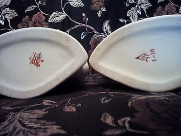 Güzgülər: Vaza dəsti, Farfor — 6