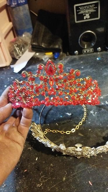 Çantalar: Məhsul: Bəzəkli tac/tiara dəsti Təsvir: - İki ədəd zərif dizaynlı — 3