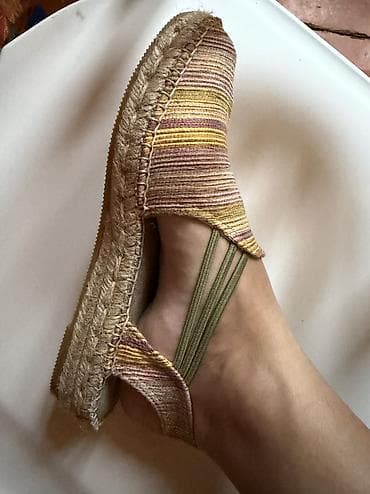 Basanoşka və səndəllər: Ölçü: 37, Yeni — 4