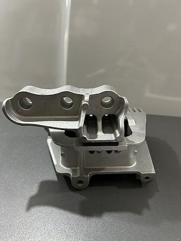 BYD Mühərrik Dayağı/Paduşqası