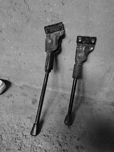 Velosiped üçün yanal dayaq (ayaq) – 2 ədəd 1i 3manata biri 26liq biri