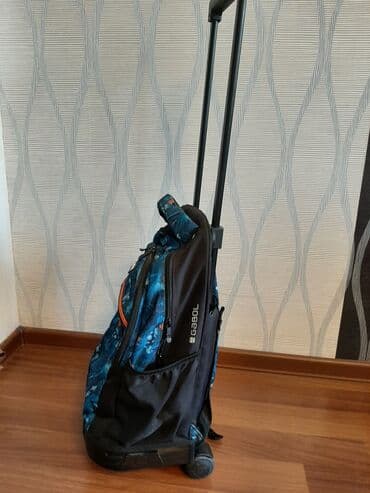 skamya idman: Gabol firmasının təkərləri olan, mavi və qara rənglərdə, futbol temalı — 2