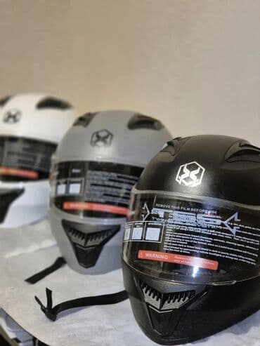 moped 50 kub: Moto dəbilqələri.Yenidir.Ceşidlər var.2 visorludu( elave oz ackisi — 4