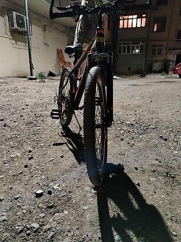 Yüngül pasları var başqa problemi yoxdur. Real alıcıya endirim olacaq lalafo.az -da Yüngül pasları var başqa problemi yoxdur. Real alıcıya endirim olacaq
