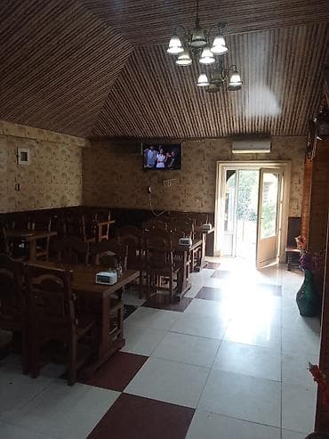 аренда столовой: Salam hezi Aslanovda belə bir kafe çıxdı arendaya həyətide var sadəcə — 2