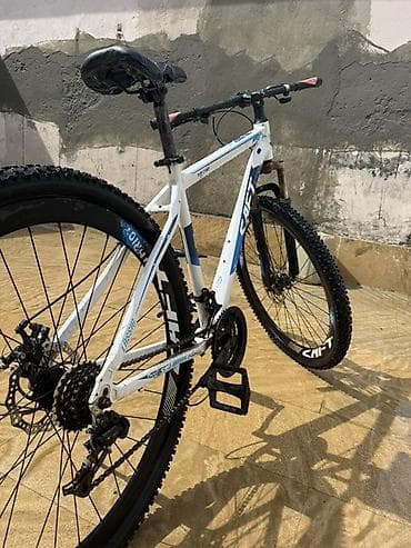 korg pa x5: - Ölçü: 29” təkərlər 500 ze almışam pul lazımdı satram bu qiymete) — 2
