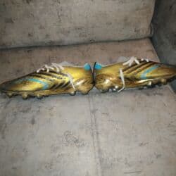 barya ayakkabı: Adidas Nike Puma 40 razmer butsilər ucuz qiymətə üçü bir yerdə 60 azn — 9