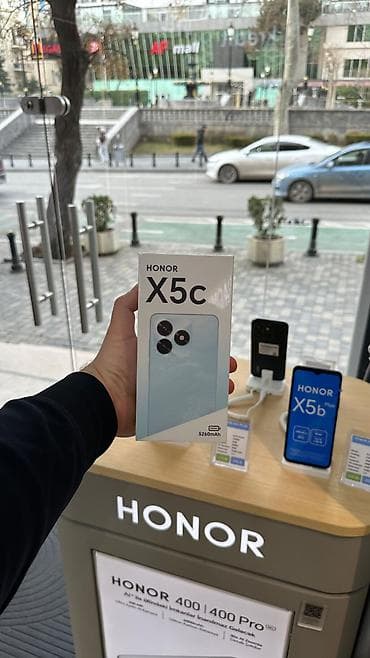 basavik qutu: Honor X5, 64 GB, rəng - Qara — 1