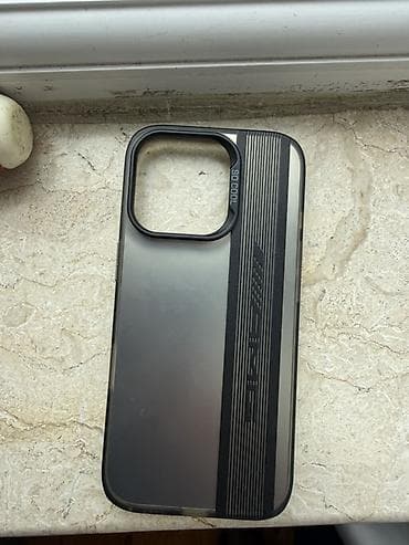 hyperx cloud 3: Şəffaf-qara telefon qabı - Model: iPhone üçün böyük kameralı blok — 1