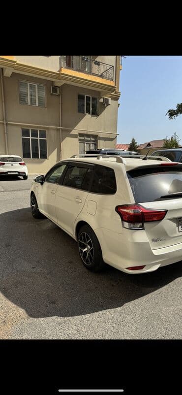 ailə şoferi: Taksi sürücüsü tələb olunur, Nəqliyyat təmin edilir, Həftəlik ödəniş, 3-5 illik təcrübə — 4