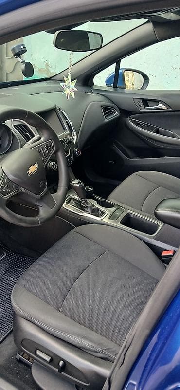 mapet satisi: Chevrolet Cruze sedan – mavi rəng - Kuzov: sedan, parlaq mavi rəng — 5