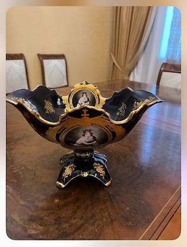 Qedimi Madonnalardandi teptezedir isdifade olunmayib