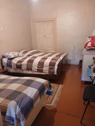 fezail bayramov kucesi: Gəncədə tam mərkəzdə Sabir küçəsində 4 otaqlı həyət evi cox təcili — 6