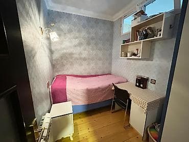 kamp stolu: Ev Yeni-Gəncə, Notariusun yanindadir. Sənədləri qaydasinda, ipotekaya — 7