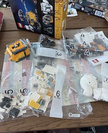 azerbaycanda lol bebek: New Lego. Собрали только 2 пакета . Остальные запечатаны . LEGO — 3