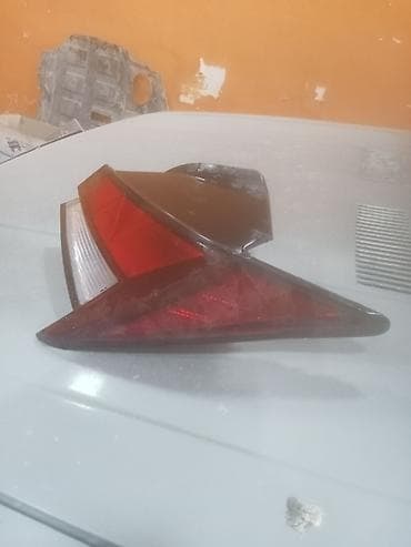Ehtiyat hissələri: Közərmə, Hyundai 2021 il, Orijinal, İşlənmiş — 2