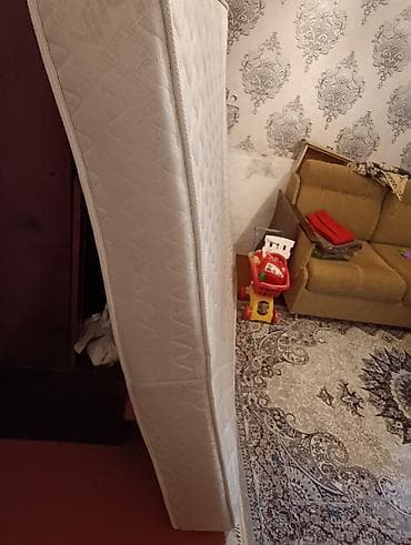 İki nəfərlik matras - Ölçü: təqribən 160×200 sm (standart iki