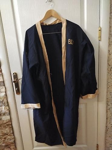 Məzuniyyət geyim dəsti - Tünd göy rəngli məzun xalatı, krem rəngli