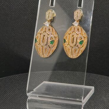 sirqalar qizil: Sırğa — 1