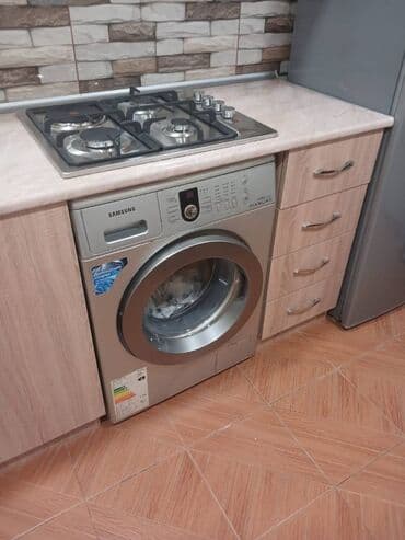 сдается квартира в баку: Xətai rayonu, Ali mehkeme yaxınlığı,Cavansir körpüsünün yani,1 otaqdan — 5