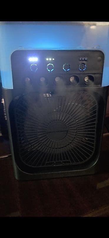 ventilatör: Mini masaüstü ventilyator. Su əlavə edəndə mini kondisioner kimi olur — 2
