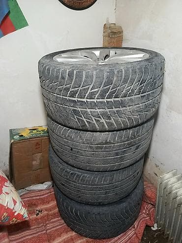 larzon disk qiymeti: 20 liy M disk teker diskin birde cat var qiymet 600 razlasmaxda olar — 2