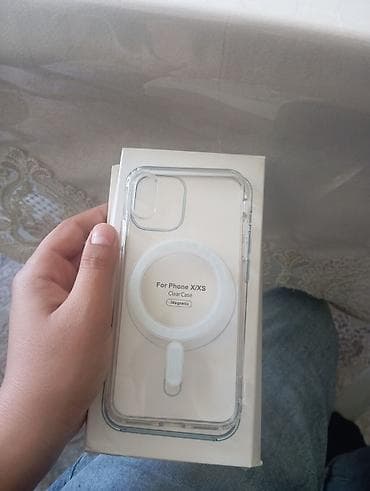 i3 4 cü nsil: IPhone üçün müxtəlif qoruyucu örtüklər dəsti 1 i 5 azn kəmər isə 3 azn — 6
