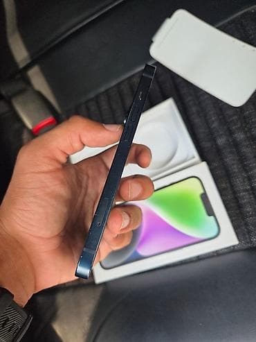 iphone: IPhone 14 — 4